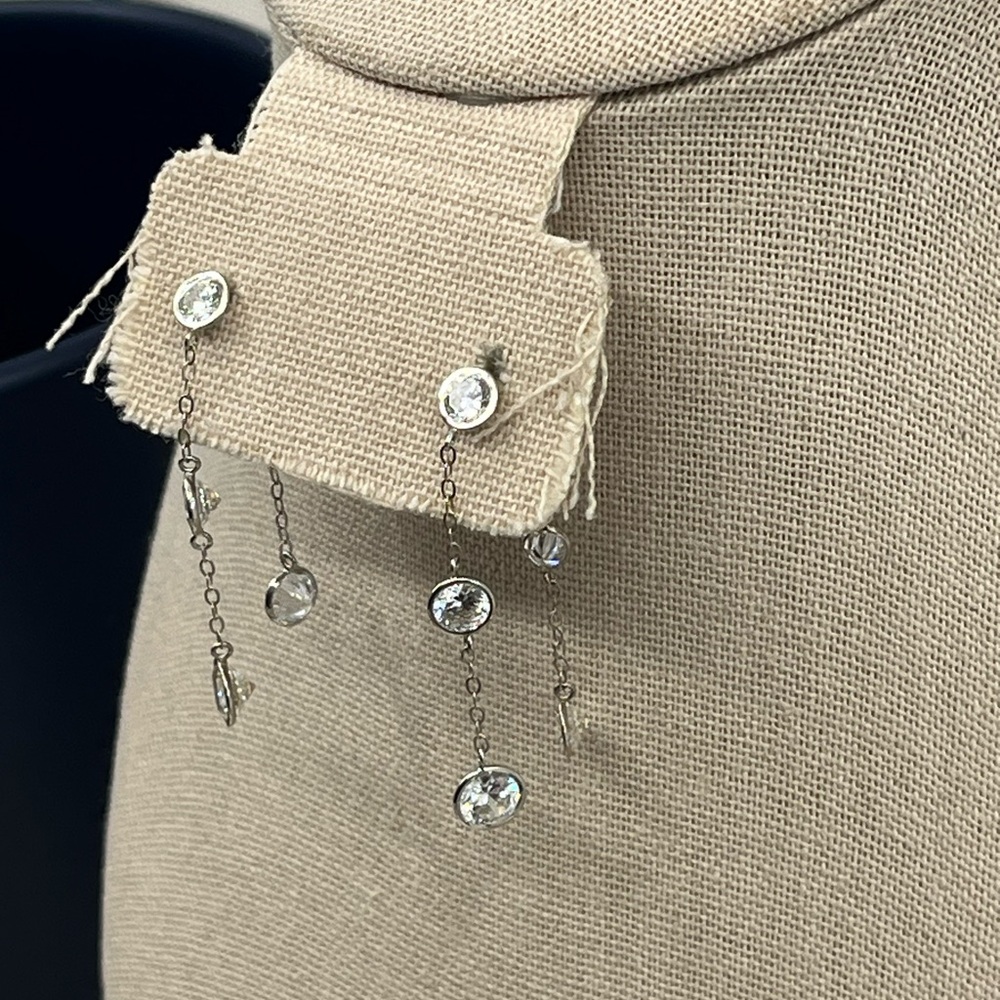 Vintage 14k White Gold Diamonique Dangle Earrings - 2.9g, 1.75” - Picture 11 of 17